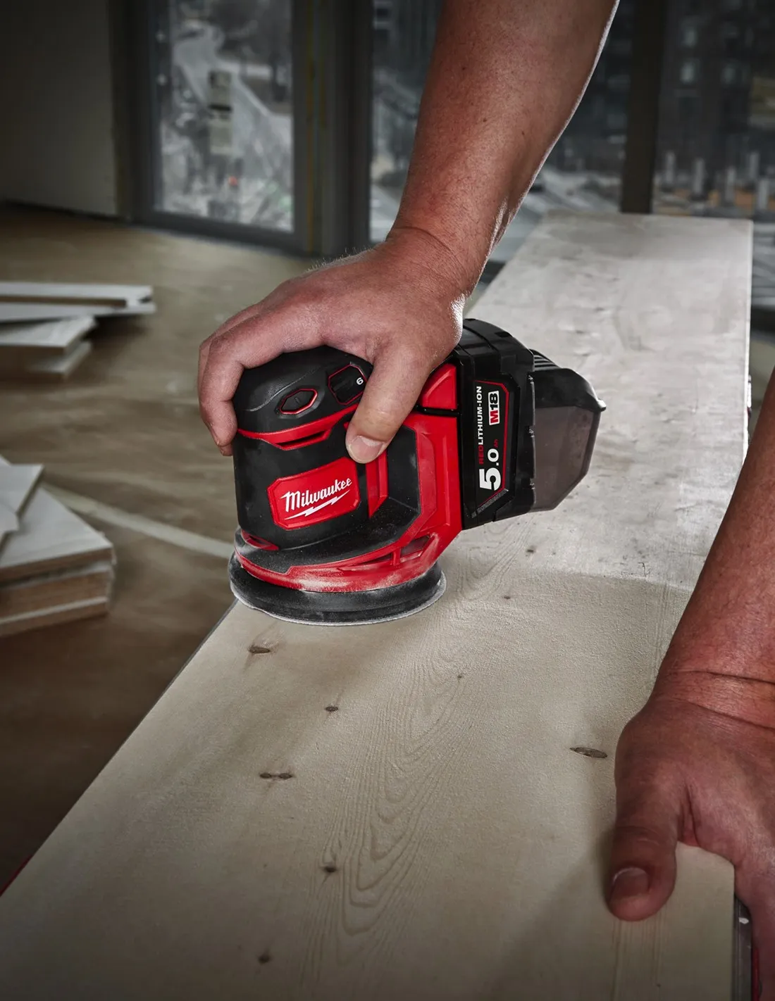 Ponceuse Excentrique Milwaukee M18BOS125-0 (Machine seule)